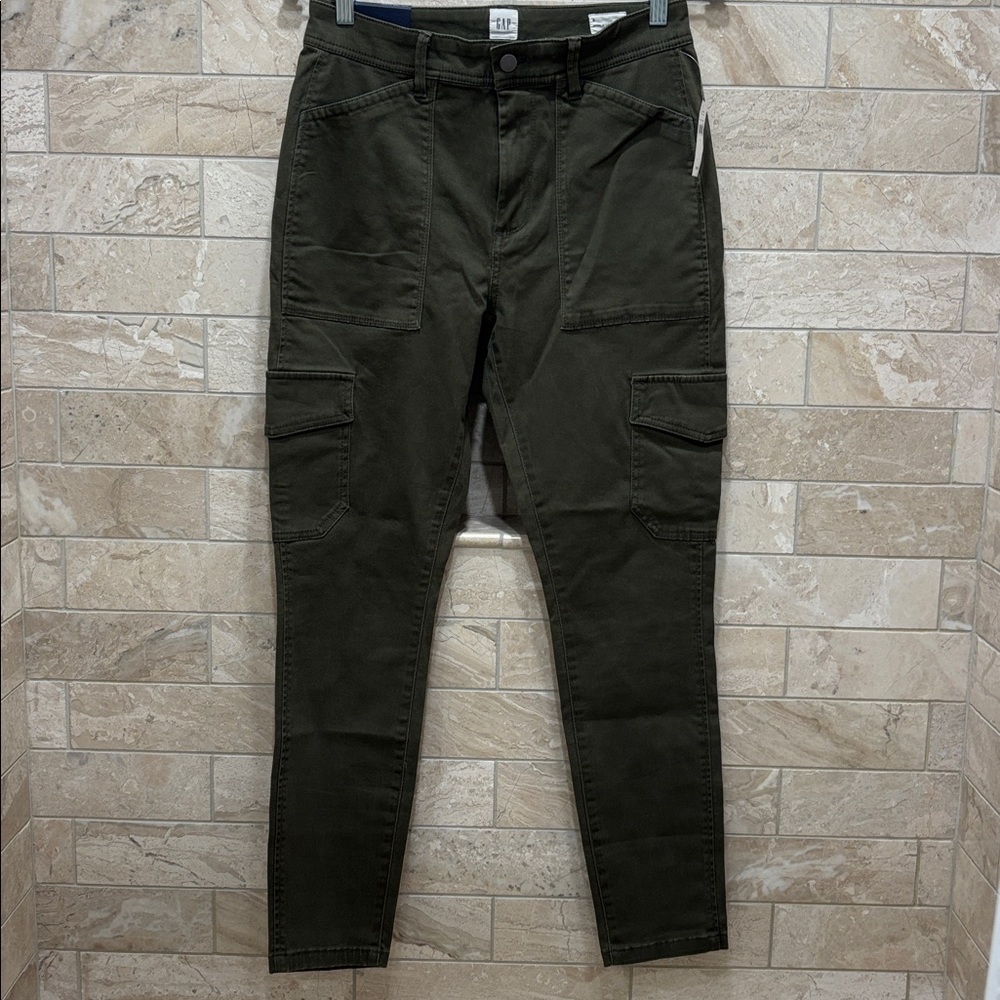 New GAP Women’s High Rise Skinny Cargo Pants Size 6